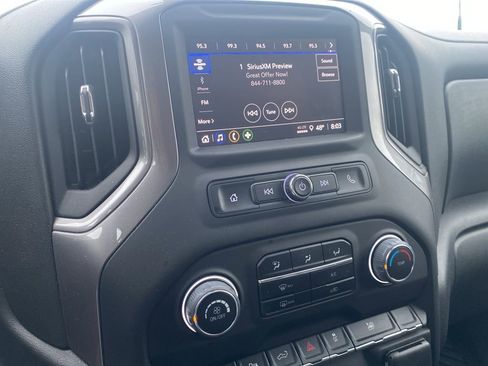 Used 2024 Chevrolet Silverado 2500 Custom w/ Custom Convenience Package image 17