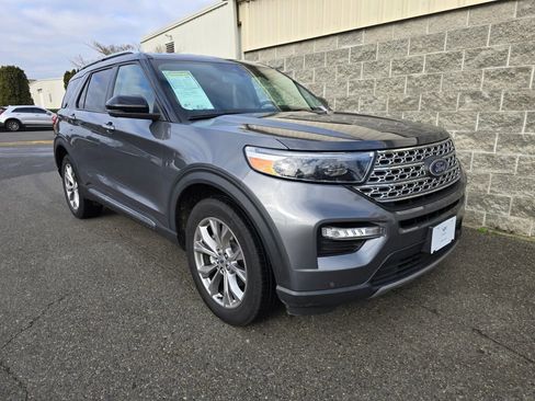 Used 2022 Ford Explorer Limited w/ Equipment Group 301A image 12