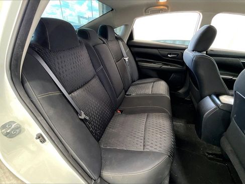 Used 2016 Nissan Altima 2.5 S w/ Power Driver Seat Package image 24