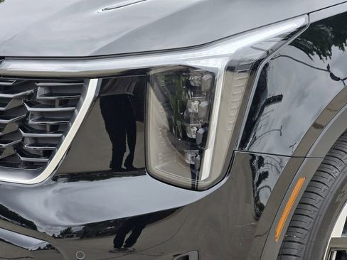 New 2025 Kia Sorento S AWD/4WD image 7