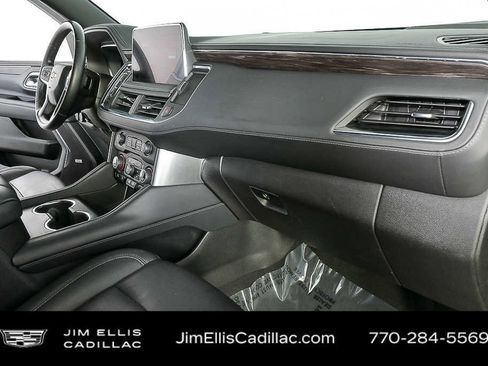 Used 2025 Chevrolet Suburban LT image 23