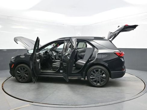 Used 2023 Chevrolet Equinox RS AWD/4WD image 44
