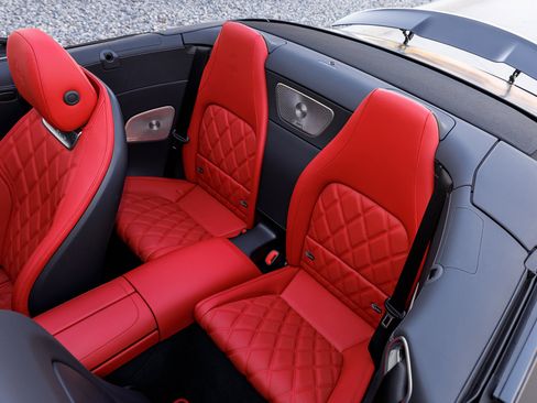 Used 2024 Mercedes-Benz SL 63 AMG S e Performance 4MATIC image 16