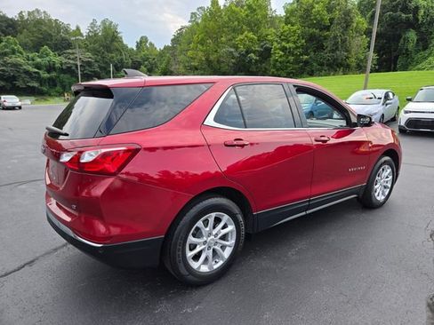 Used 2019 Chevrolet Equinox LT w/ Driver Convenience Package FWD image 8