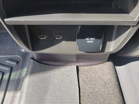 Certified 2023 Ford Ranger Lariat w/ Technology Package image 17