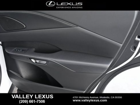 Used 2025 Lexus RX 350h w/ Convenience Package image 18