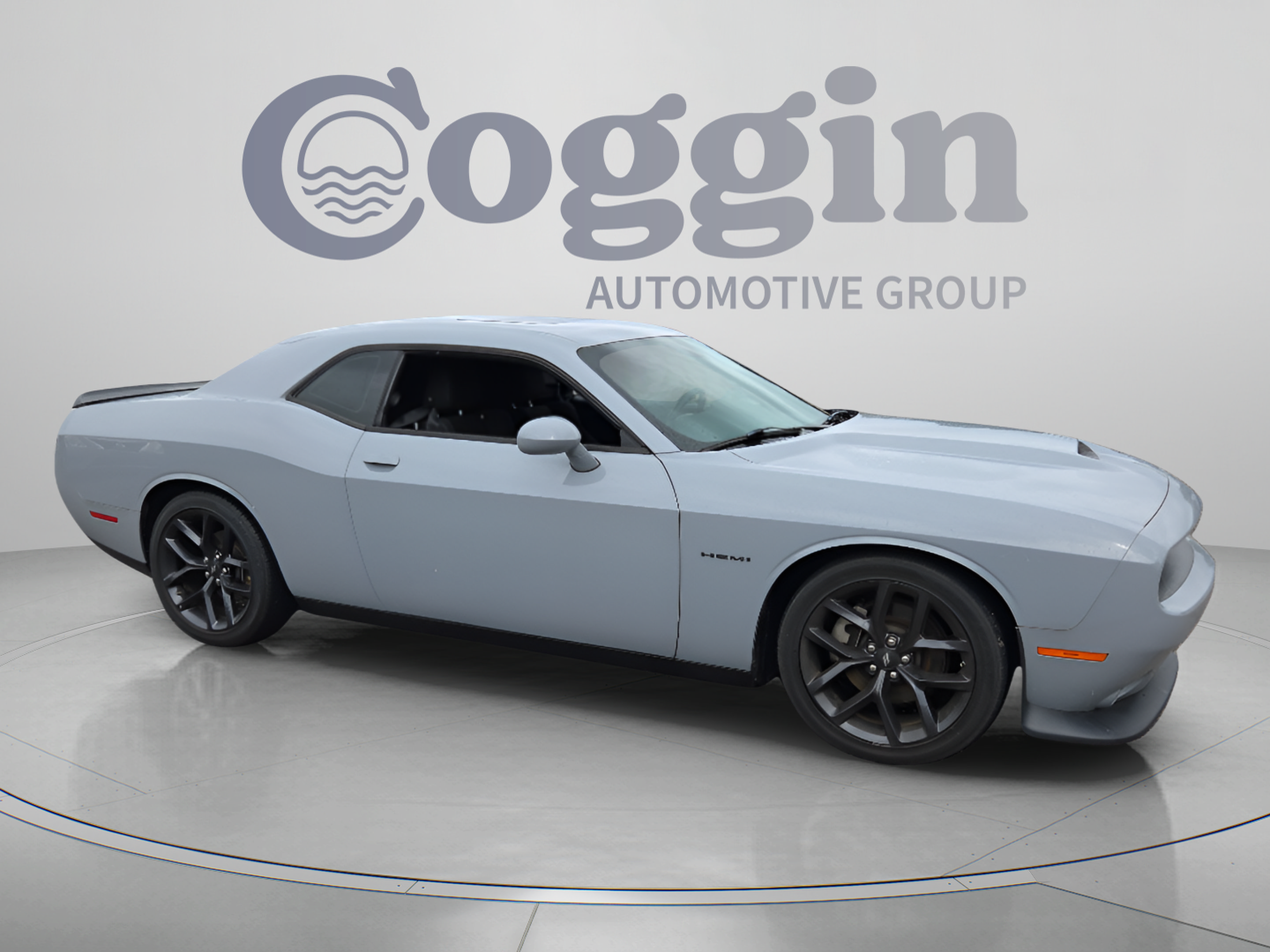 Used 2022 Dodge Challenger R/T w/ Blacktop Package RWD image 7
