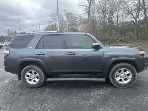 Used 2023 Toyota 4Runner SR5 image 3