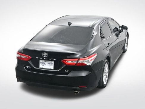 Used 2019 Toyota Camry LE image 29