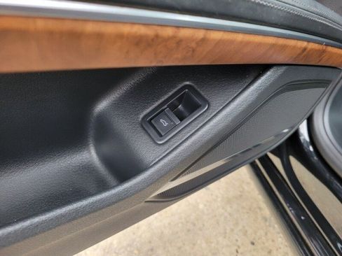 Used 2019 Audi A8 L 3.0T w/ Executive Package AWD/4WD image 28