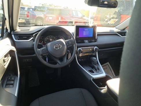 New 2025 Toyota RAV4 LE image 10
