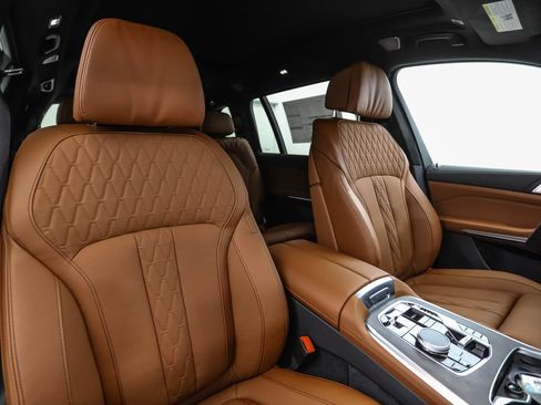 New 2027 BMW X7 xDrive40i w/ M Sport Package AWD/4WD image 40