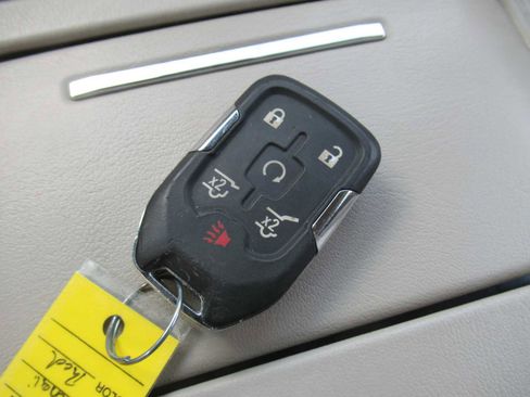 Used 2020 GMC Yukon Denali w/ Open Road Package image 37