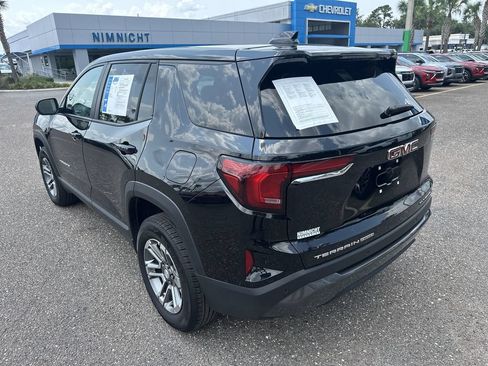Used 2025 GMC Terrain Elevation AWD/4WD image 14