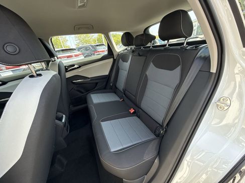 New 2025 Volkswagen Taos S image 23