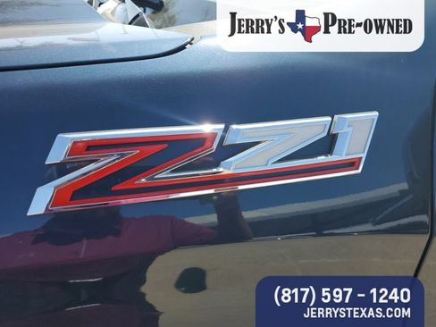 Used 2019 Chevrolet Silverado 1500 LTZ w/ LTZ Premium Package AWD/4WD image 4
