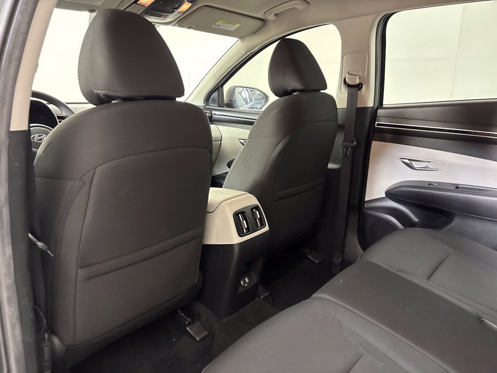 Used 2023 Hyundai Tucson SEL FWD image 19