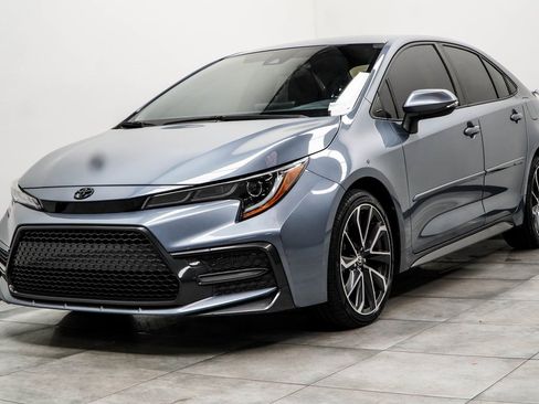 Used 2022 Toyota Corolla SE image 6