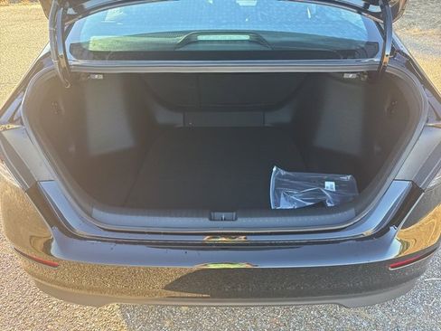 New 2025 Honda Accord SE image 10