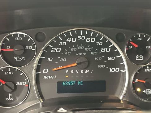 Used 2019 Chevrolet Express 2500 w/ Driver Convenience Package RWD image 16