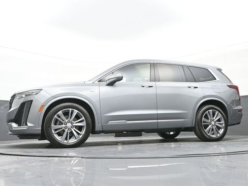 Used 2023 Cadillac XT6 Premium Luxury image 50