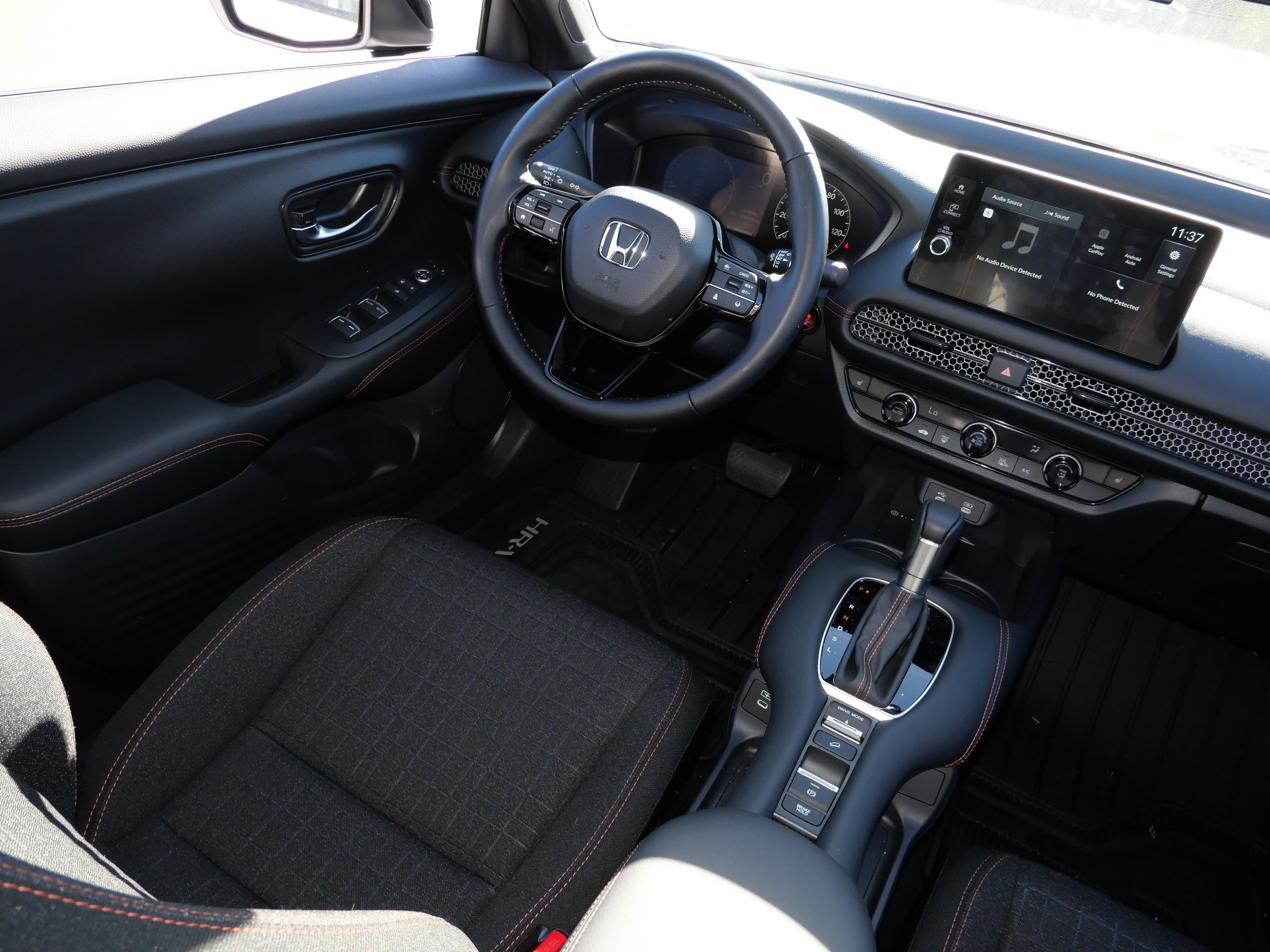 Used 2027 Honda HR-V Sport image 9