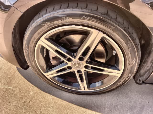 Used 2019 Mercedes-Benz A 220 image 9