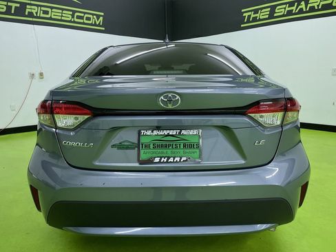 Used 2021 Toyota Corolla LE image 8