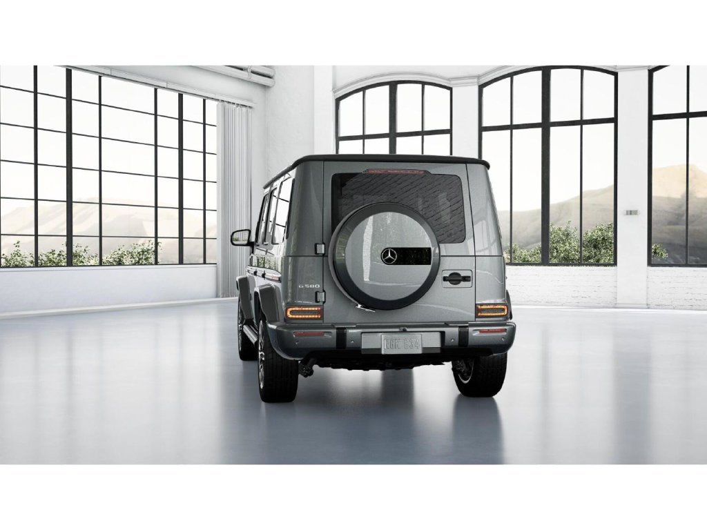 New 2027 Mercedes-Benz G 580 e image 26