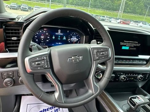 New 2026 Chevrolet Silverado 1500 RST AWD/4WD image 14