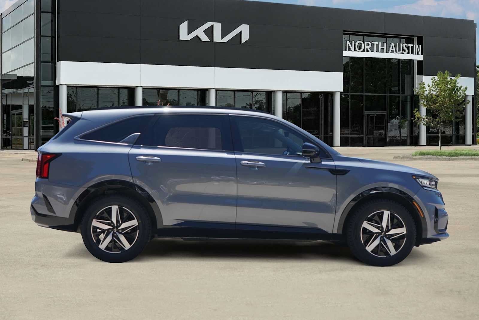 Certified 2022 Kia Sorento S w/ Panoramic Sunroof Package FWD image 6