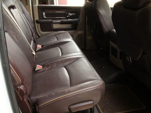 Used 2013 RAM 2500 Longhorn w/ Convenience Group AWD/4WD image 43