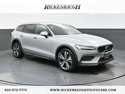 Used 2025 Volvo V60 B5 Cross Country Plus