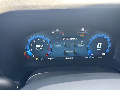 New 2025 Ford Bronco Badlands image 12