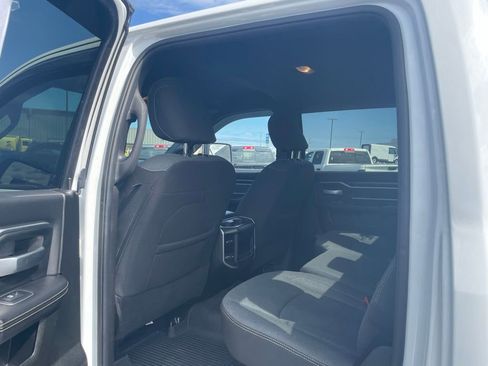 Used 2023 RAM 2500 Big Horn w/ Night Edition AWD/4WD image 8