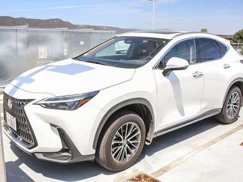 Used 2025 Lexus NX 350h AWD w/ Accessory Package (2T) image 2