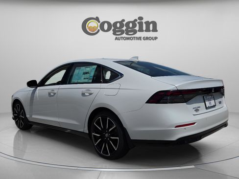 New 2026 Honda Accord Touring image 3