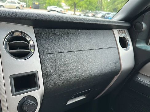 Used 2016 Ford Expedition EL XLT AWD/4WD image 37