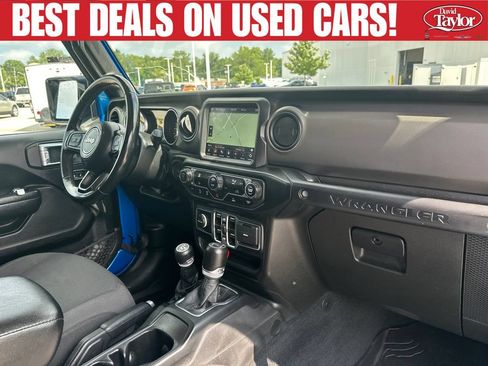Used 2022 Jeep Wrangler Unlimited Sport AWD/4WD image 28