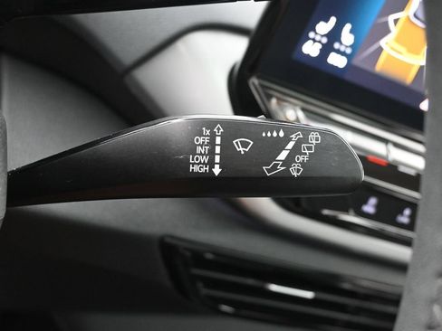 Used 2023 Volkswagen ID.4 S RWD image 19