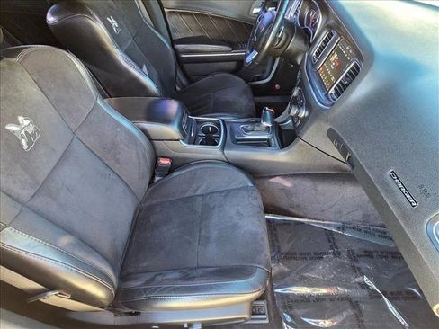 Used 2018 Dodge Charger R/T Scat Pack image 20