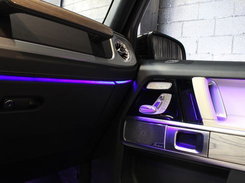 Used 2022 Mercedes-Benz G 550 G 550 AMG Line w/ Exclusive Interior Package image 74