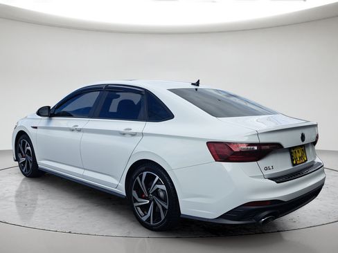 Used 2023 Volkswagen Jetta GLI Autobahn FWD image 3