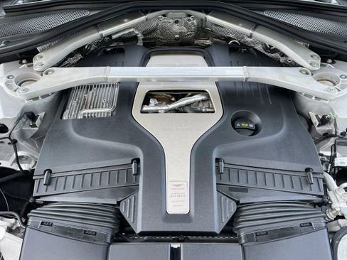 Used 2023 Aston Martin DBX AWD/4WD image 55