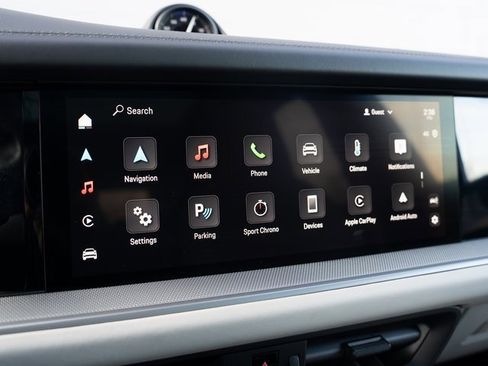 Used 2025 Porsche Cayenne S image 24