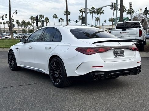 New 2026 Mercedes-Benz E 53 AMG e 4MATIC Sedan image 9