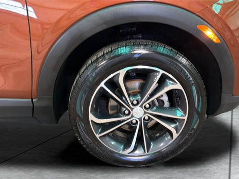 Used 2020 Buick Encore GX Select AWD/4WD image 25