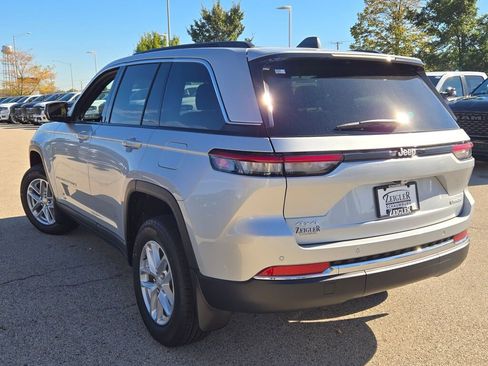 New 2025 Jeep Grand Cherokee Laredo X image 16