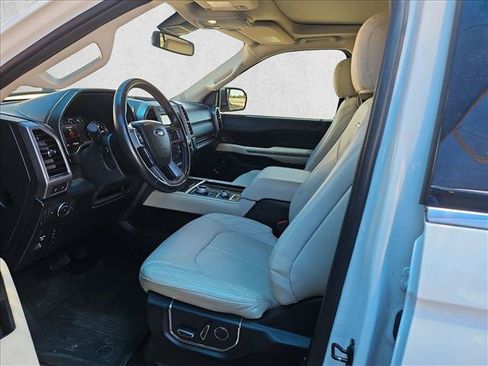 Used 2021 Ford Expedition Platinum AWD/4WD image 23