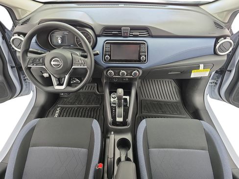 New 2025 Nissan Versa SV image 9